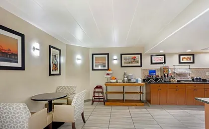 Best Western Atlantic City Beach Block