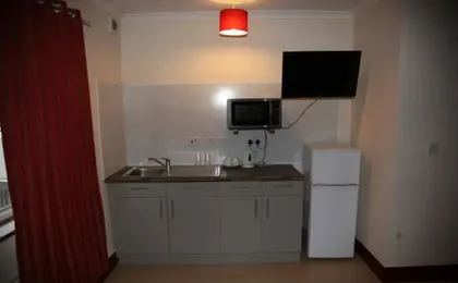 Grove Apartments