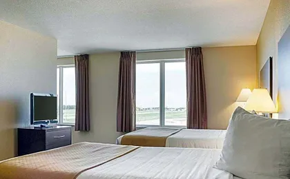 Quality Inn & Suites Minot North