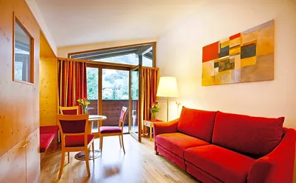 Hotel Gasthof Mitteregger -Best place in town with summercard and breakfast