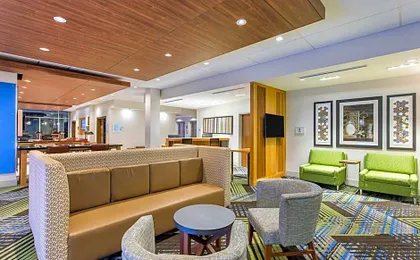 Holiday Inn Express And Suites La Grange By IHG