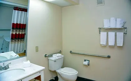 Red Roof PLUS+ & Suites Chattanooga - Downtown