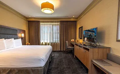 Opera House Hotel