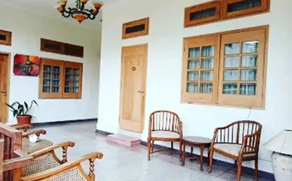 Helena Guest House