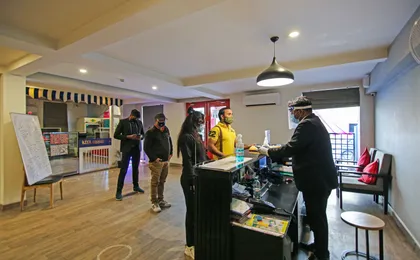 OYO Townhouse 118 Gagan Vihar