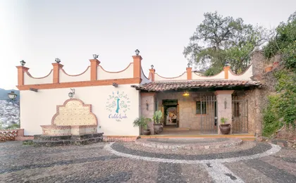 Capital O Hotel Cielito Lindo, Taxco