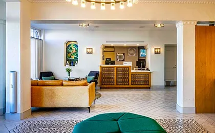 Hotel Virginia Santa Barbara, Tapestry Collection by Hilton