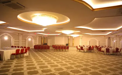Jadore Deluxe Hotel & Spa