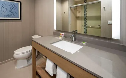 Hyatt Place Bakersfield