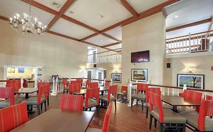 Comfort Suites Appleton Airport