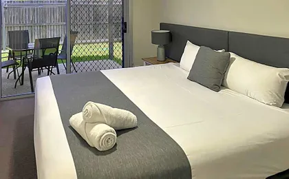 Direct Collective - Villas on Rivergum