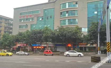Chongqing Dongqiu Hotel (Niu Kok Tau MTR Station Shop, Sheung Ching Temple)