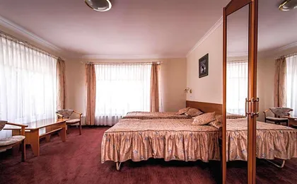 Hotel Twins