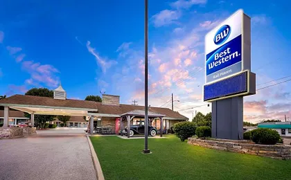 Best Western Route 66 Rail Haven