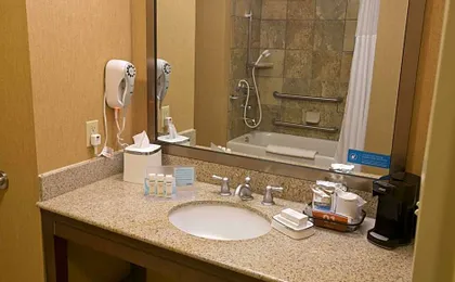 Hampton Inn & Suites Wiggins