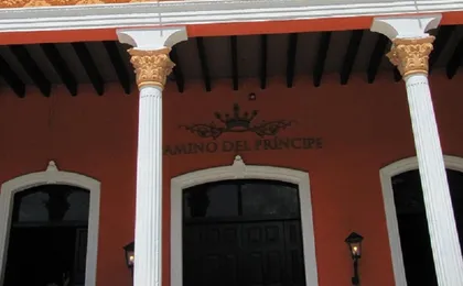 Hotel E Camino Del Principe