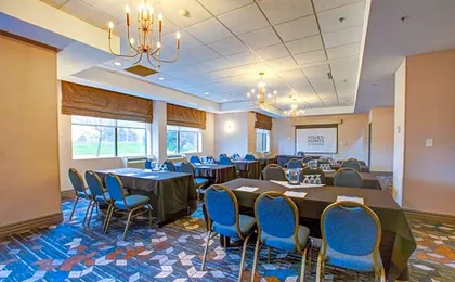 Four Points By Sheraton St. Catharines Niagara Suites