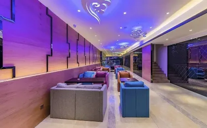 Hollyston Hotel of Chengdu
