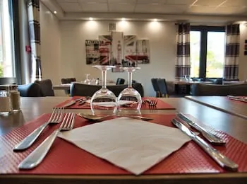 Comfort Hotel Les Mureaux/Flins