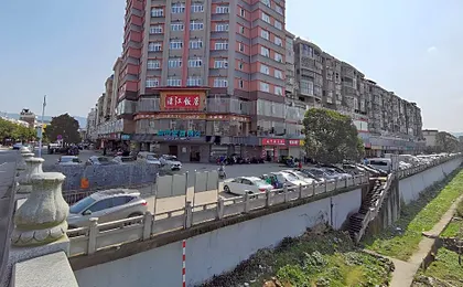 City Comfort Inn Suichuan County Government Pedestrian Street