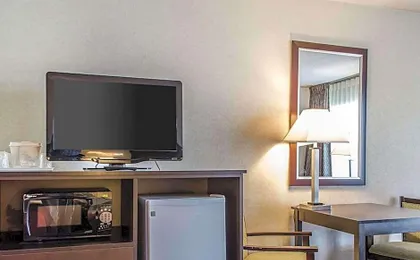 Quality Inn & Suites York East