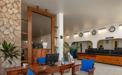 CORAL BEACH HOTEL