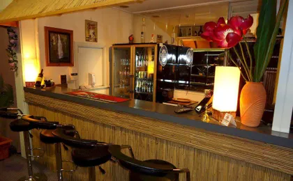 Lindy Lodge Motel