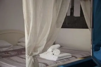 Deluxe Rooms