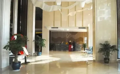 Xenp Xangh Xedt Lail Hotel