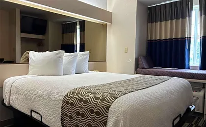 Microtel Inn By Wyndham Champaign