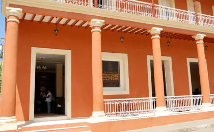 LA HABANERA