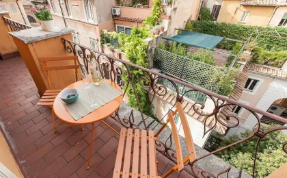 Rental in Rome Campo de Fiori Balcony