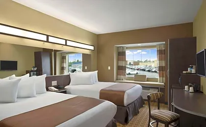 Sonesta Essential Fairmont