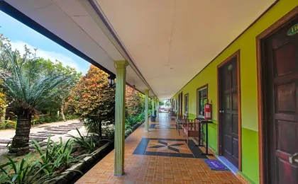Tanjung Puteri Motel