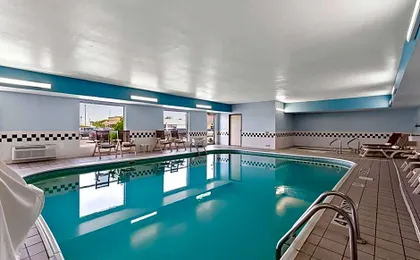Quality Inn & Suites Springfield Southwest near I-72
