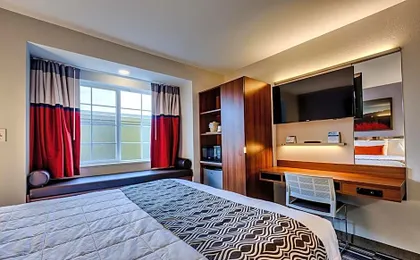 Microtel Inn & Suites by Wyndham Niagara Falls