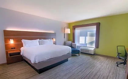 Holiday Inn Express And Suites Mobile - University Area By IHG