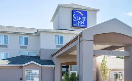 Sleep Inn & Suites - Port Clinton, OH