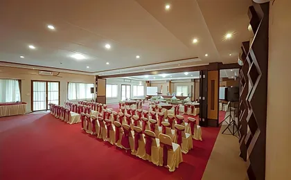 SPENCER GREEN HOTEL