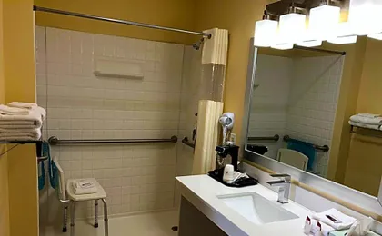 Days Inn by Wyndham Cape Carteret