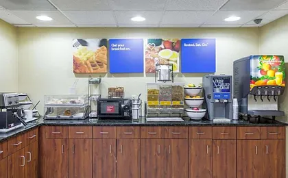 Comfort Inn Decatur Priceville