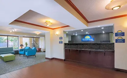 Days Inn by Wyndham Newark Wilmington
