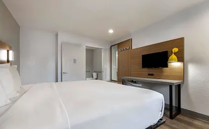 Motel 6-Santa Ana, CA
