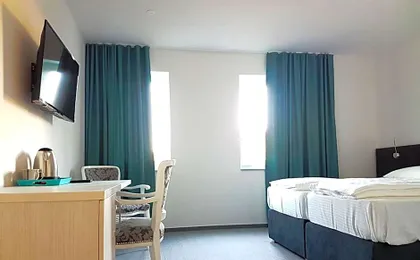Hotel SAX Gračanica