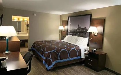 Super 8 by Wyndham Cookeville