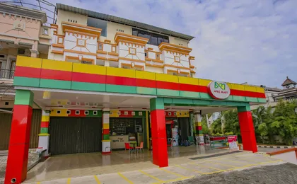 OYO 90072 Apri Inn Syariah