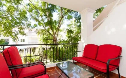 Naranjos Puerto Banus Apartment by GHR Rentals