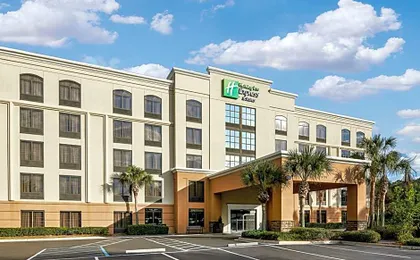 Holiday Inn Express & Suites Jacksonville South East - Medical Center Area By IHG