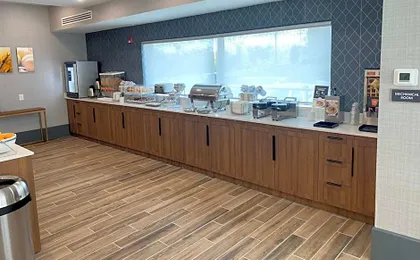 Comfort Inn & Suites Gallatin - Nashville Metro