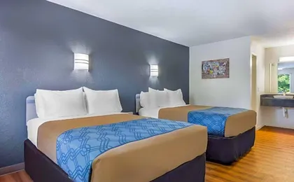 Quality Inn & Suites Columbus West